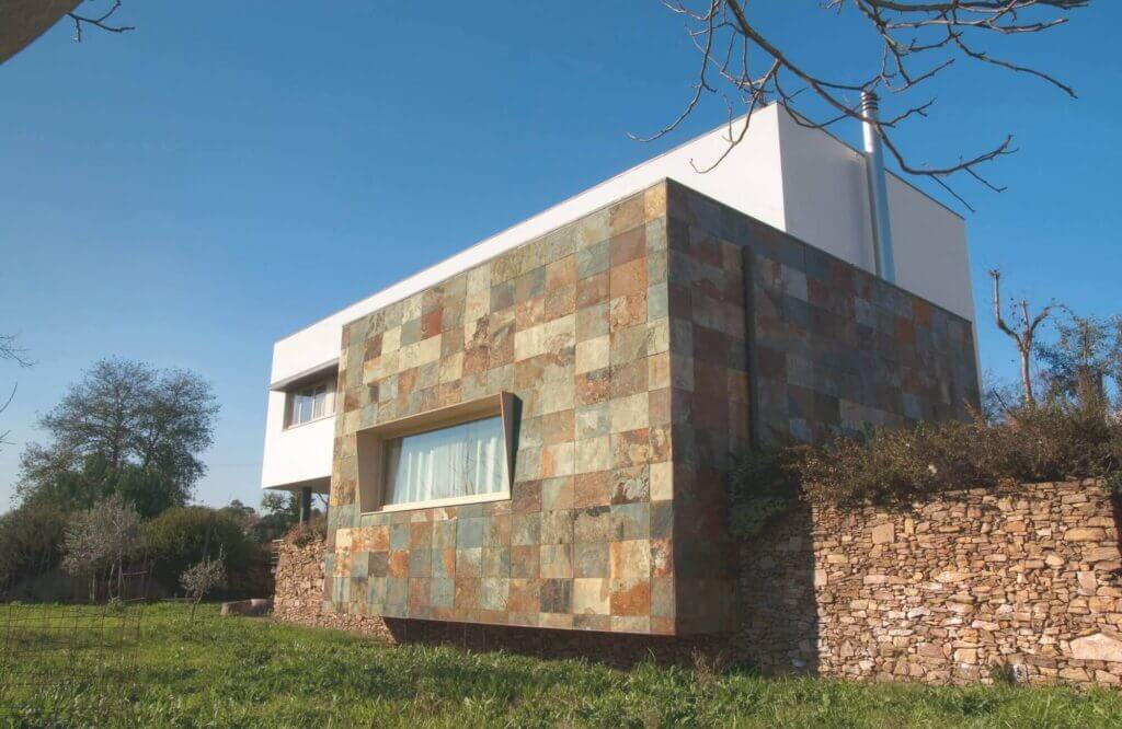 Natural stone for facades